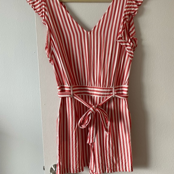Ann Taylor LOFT Red & White Striped Flutter Tie Waist Romper - Picture 4 of 10